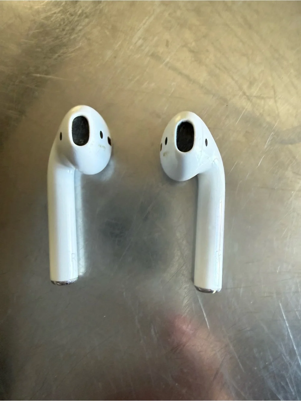 Apple AirPods 2nd Generation with Charging Case A1602